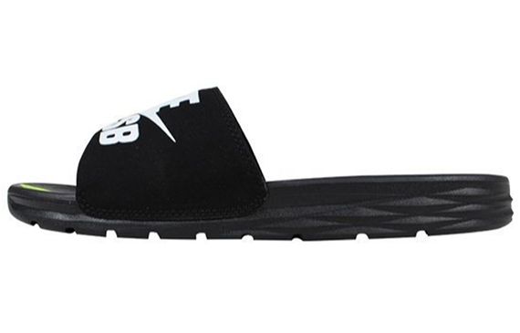 Nike BENASSI SOLARSOFT SB SB