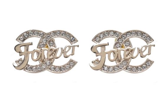 CHANEL Forever