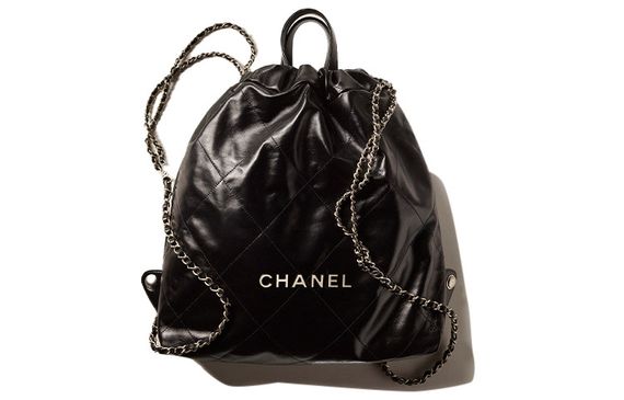 CHANEL 22bag Logo