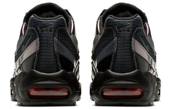 Nike Air Max 95 LV8