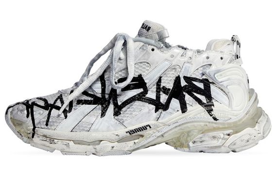 Balenciaga Runner Graffiti