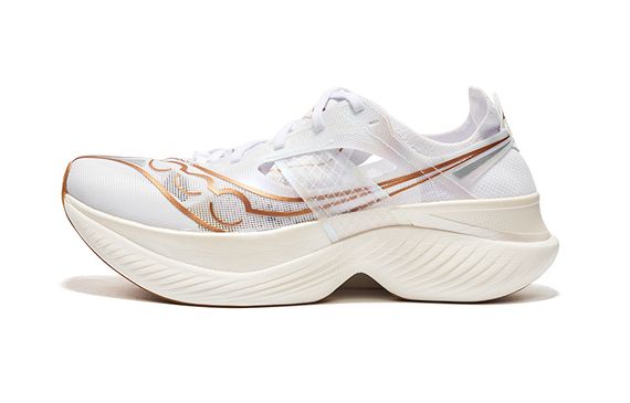 Saucony Endorphin Elite