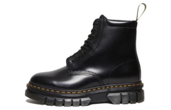 Dr.Martens