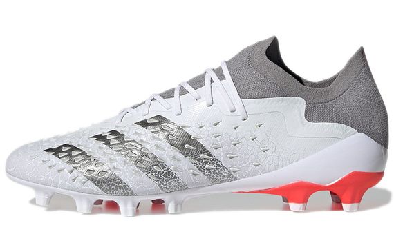 Adidas Predator AG（ ）