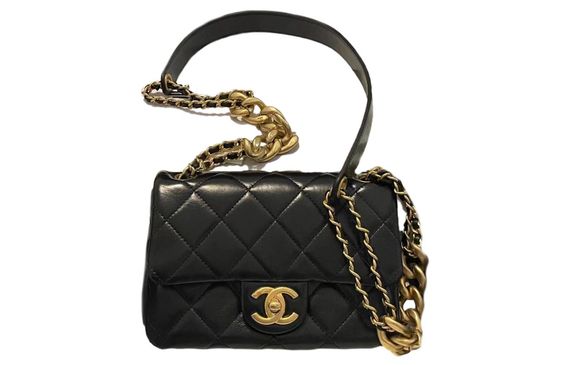 CHANEL Flap