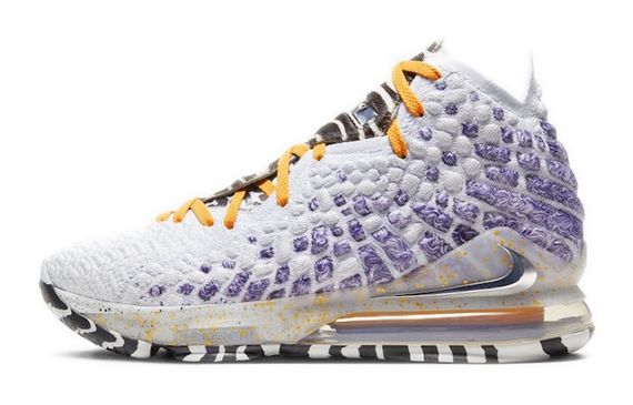 Nike Lebron 17 &#39;Bron 2K Playoffs&#39; NBA 2K20 17