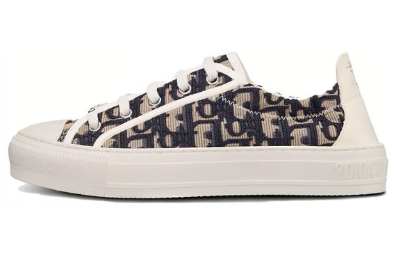 DIOR Walk&#39;n&#39;Dior
