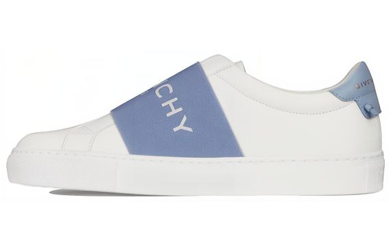 GIVENCHY