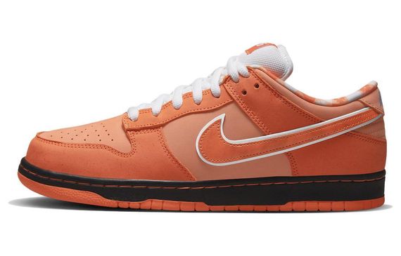 CONCEPTS x Nike Dunk SB &quot;Orange Lobster&quot;