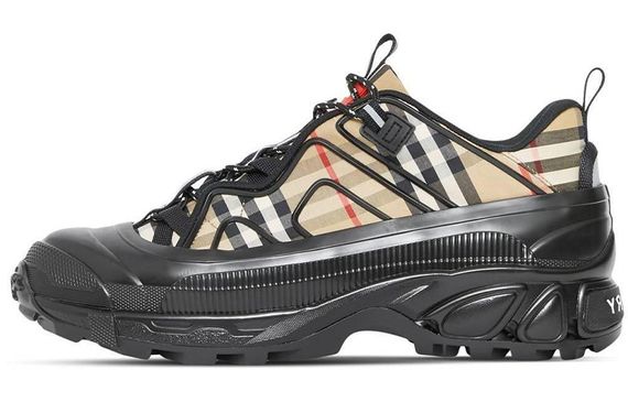 Burberry Arthur