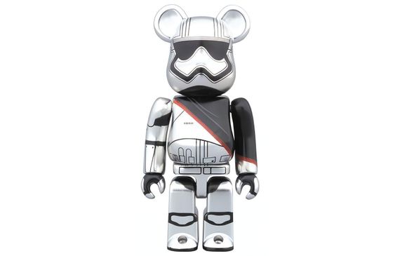 BE@RBRICK Captain Phasma 7cm/28cm/70cm