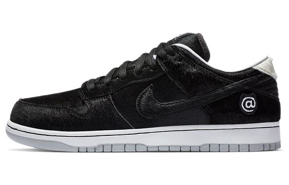 Medicom Toy x Nike Dunk SB og qs“be@rbrick”