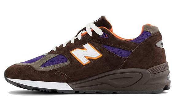 New Balance NB 990 V2