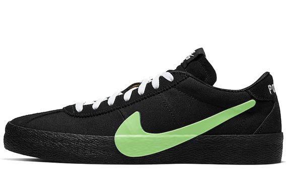 Poets x Nike SB Bruin