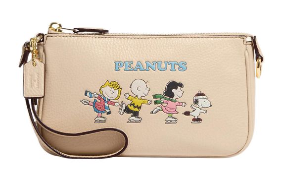 COACH x SNOOPY x Peanuts Nolita 19 Snoopy