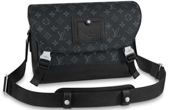 LOUIS VUITTON Voyager