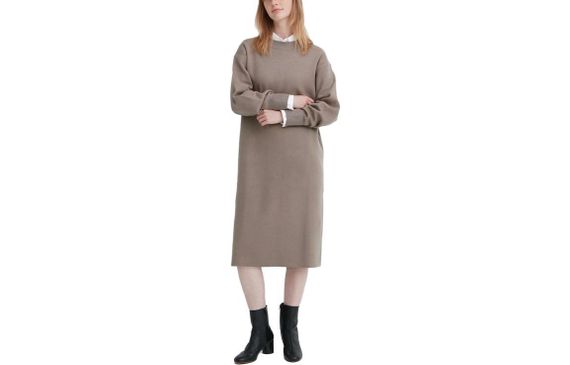 UNIQLO/