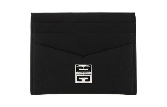 GIVENCHY
