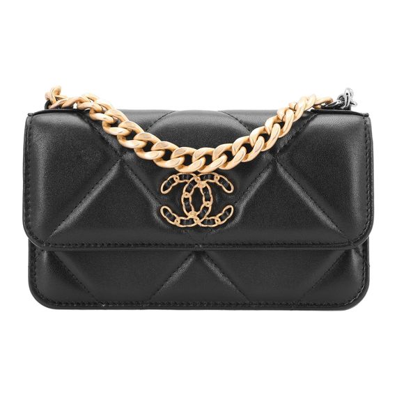 CHANEL 19Bag