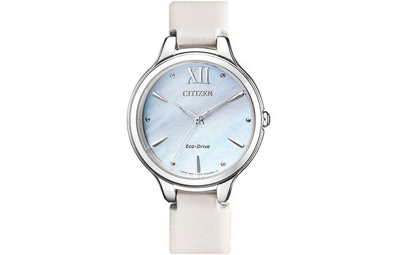 CITIZEN Eco-Drive 33mm EM0550-16N