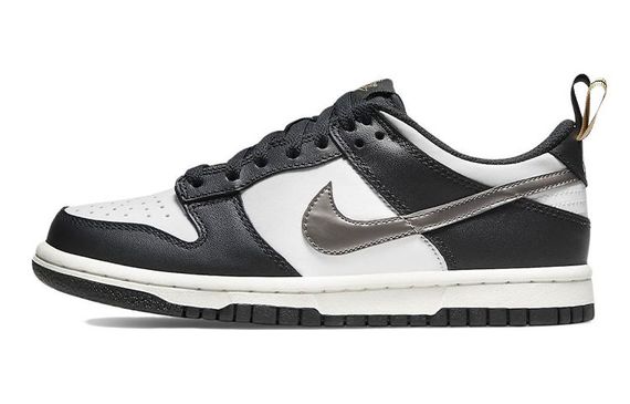 Nike Dunk SE &quot;Pull Tab&quot;