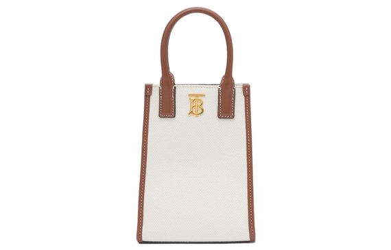 Burberry Monogram /