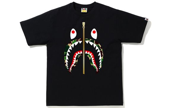 A BATHING APE T