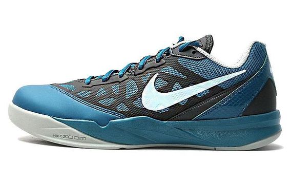 Nike Zoom Attero 2