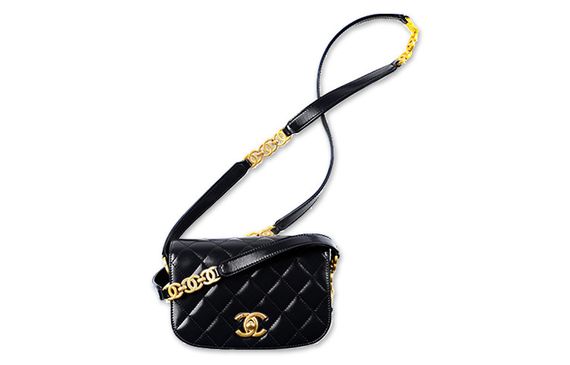 CHANEL C