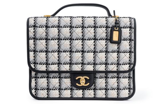 CHANEL 22K /