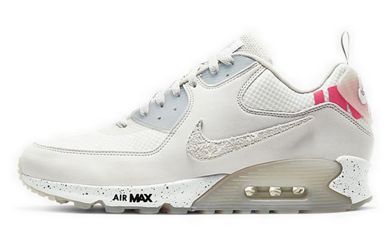 UNDEFEATED x Nike Air Max 90