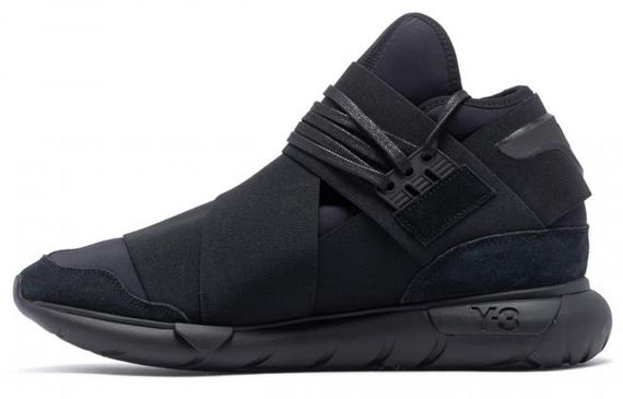 Y-3 Qasa