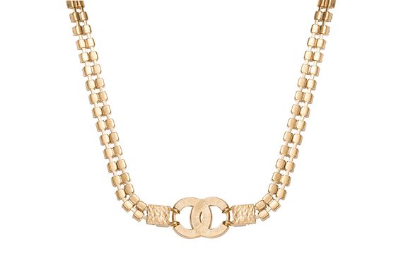 CHANEL C Choker