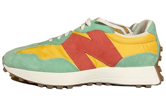 Size? x New Balance NB 327