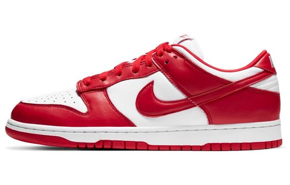 Nike Dunk SP &quot;University Red&quot;