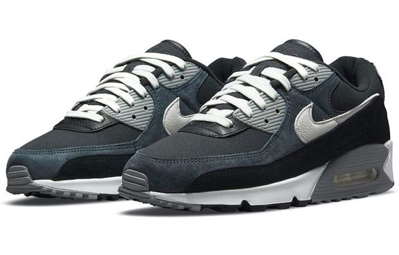 Nike Air Max 90