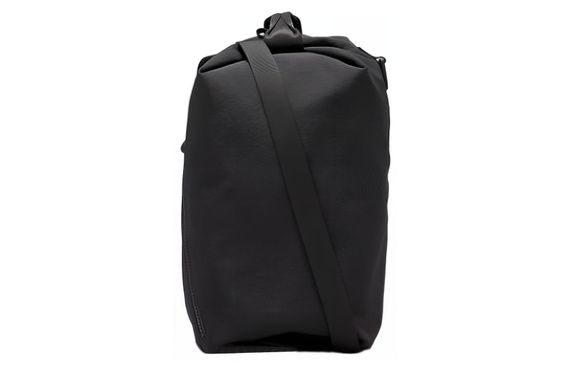 Lululemon Fast Track 10L