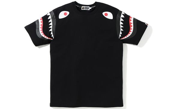 A BATHING APE T