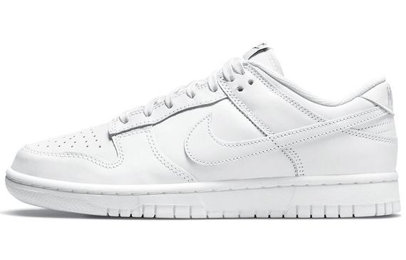 Nike Dunk triple white