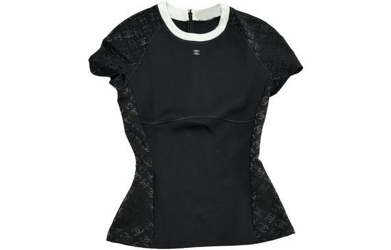 CHANEL T