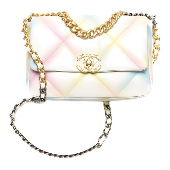CHANEL 22P 19 bag
