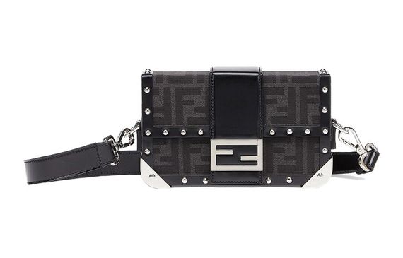 FENDI BaguetteTrunk Logo FF