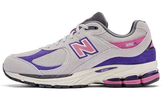 New Balance NB 2002R