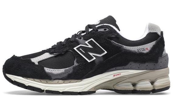 New Balance NB 2002R