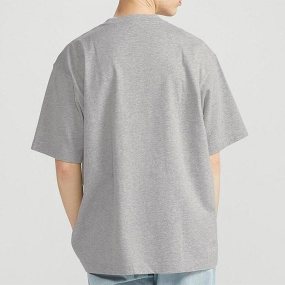 UNIQLO T