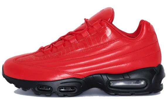 Supreme x Nike Air Max 95