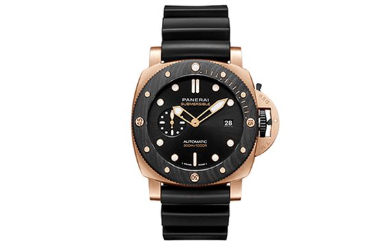 PANERAI SUBMERSIBLE P.900 44mm Goldtech™