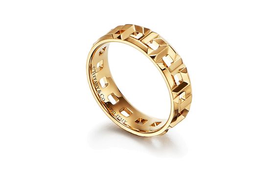 TIFFANY &amp; CO. T True 18k 5.5mm