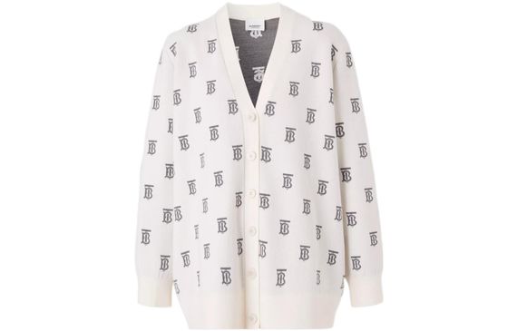 Burberry SS22 V