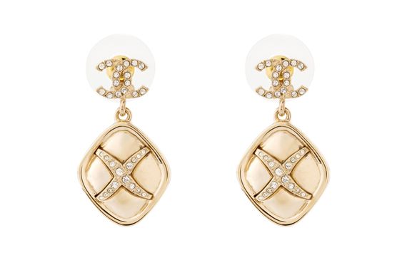 CHANEL C